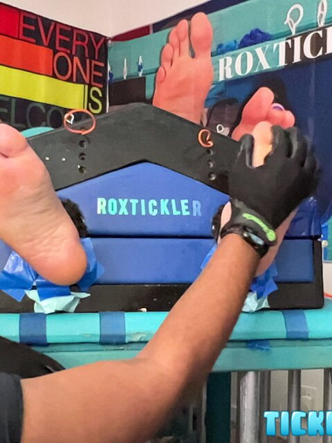 Interracial foot fetish and tickling domination with J and chubby Matt