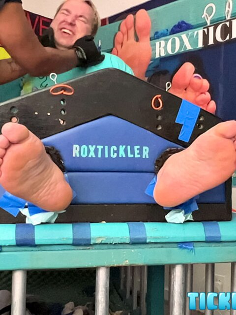 Interracial foot fetish and tickling domination with J and chubby Matt