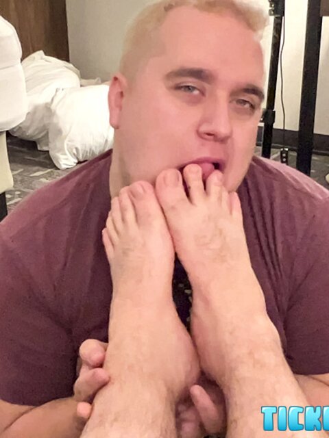 Matt licks Donnie Troy’s feet and toes until he moans