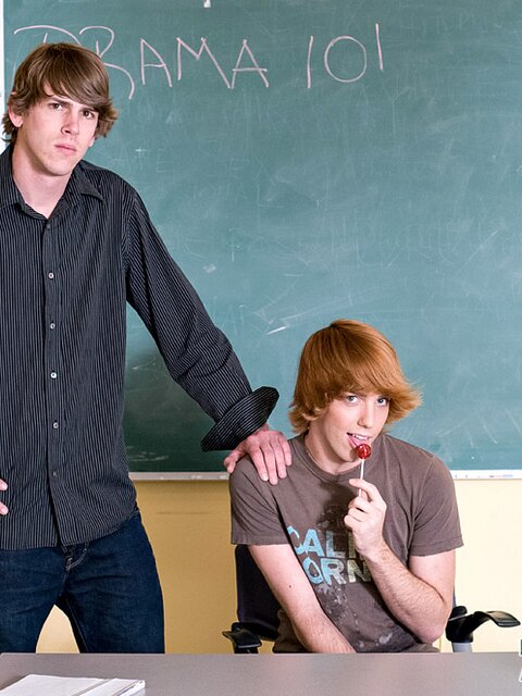Atlanta Grey gets rimmed and banged hard by teacher Braden Phoenix
