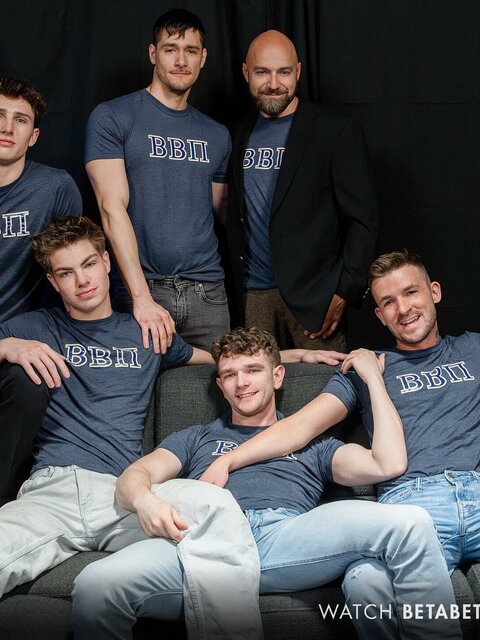 Zander Woodz sucks dicks in Beta Beta Pi basement