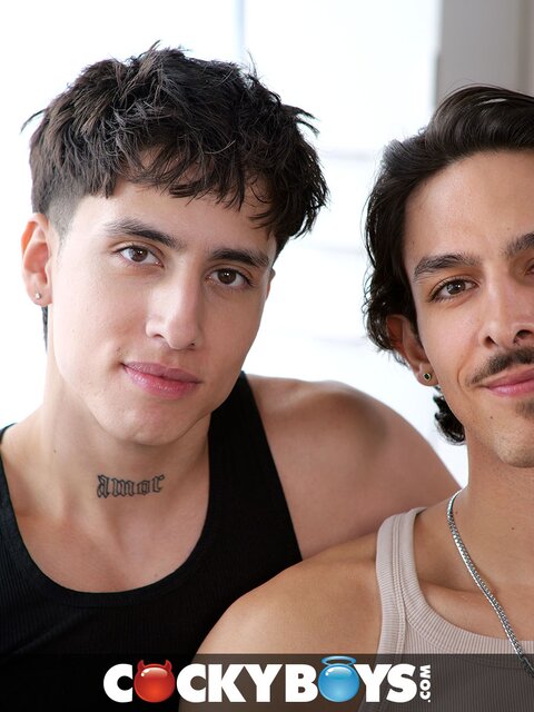 Angel Elias rides Enriquemudu, then gets drilled hard on his back