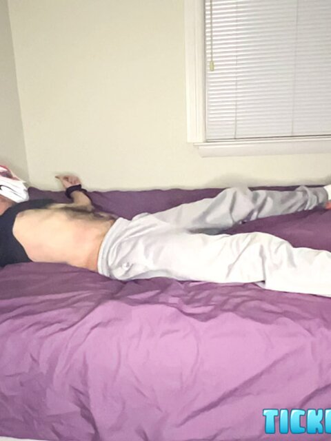 Foxy Sox gets tickled hard by Matt in white socks