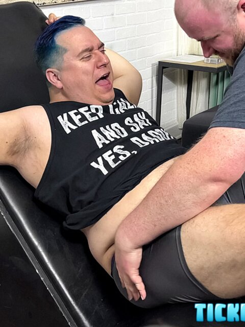 Tommy Bearhama flips Matt and pounds his bubble butt