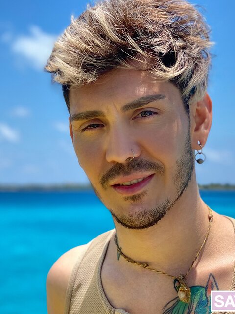 Rob Silva and Ken celebrate gay pride with passionate beach bareback fucking