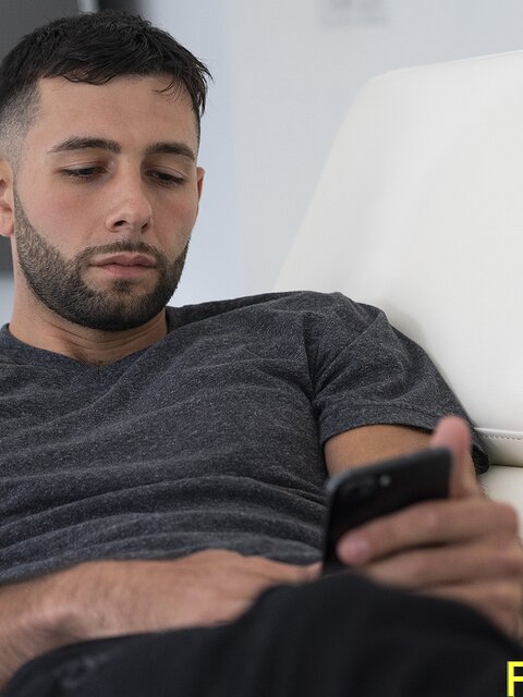 Max Sargent fills Argos’s hole with cum