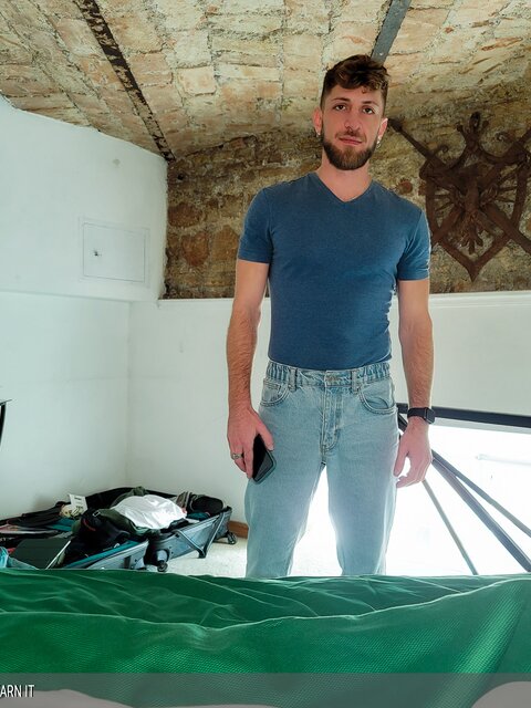 Tyler Roma earns wifi with epic two-handed blowjob on big cock