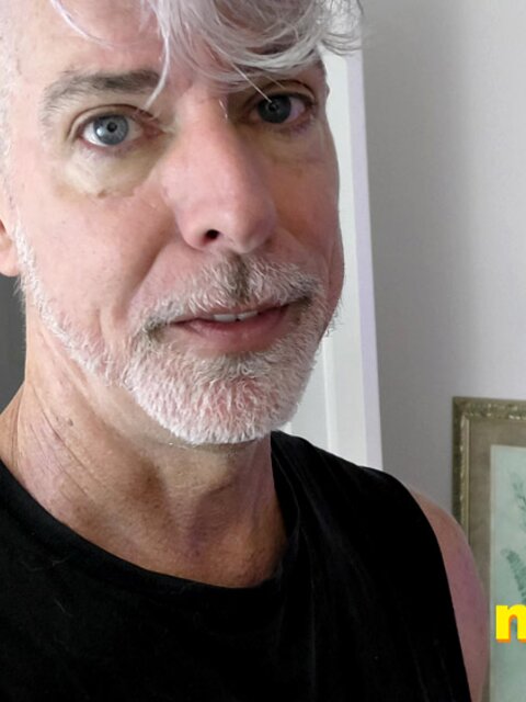 Richard Lennox takes hardcore fuck-machine pounding