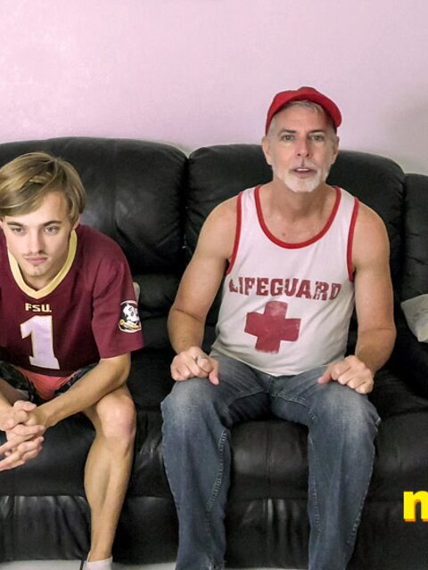 Tiny Frank Funsize facesits stepdad Richard Lennox