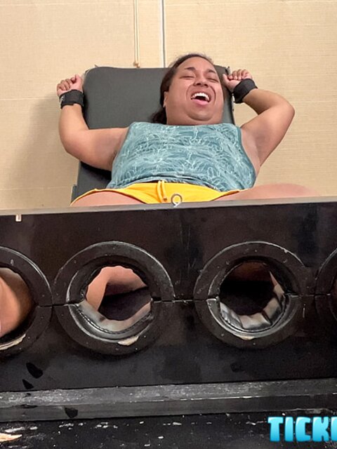 Fabio returns more ticklish and happy after Fabio tease