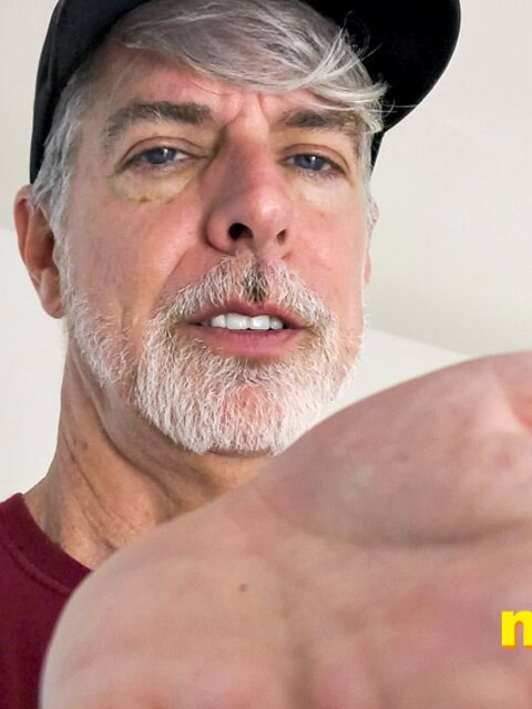 Giant Richard Lennox crushes tiny man under massive foot