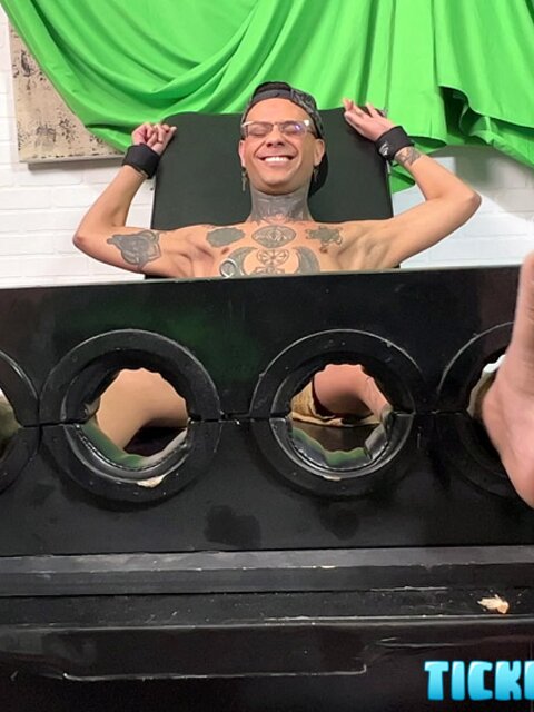 Justify blindfolded wytch boy super sensitive to tickles