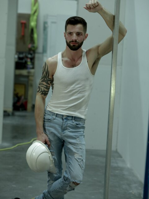 Deep Dic breeds construction workers Casey Everett and Brian Bonds