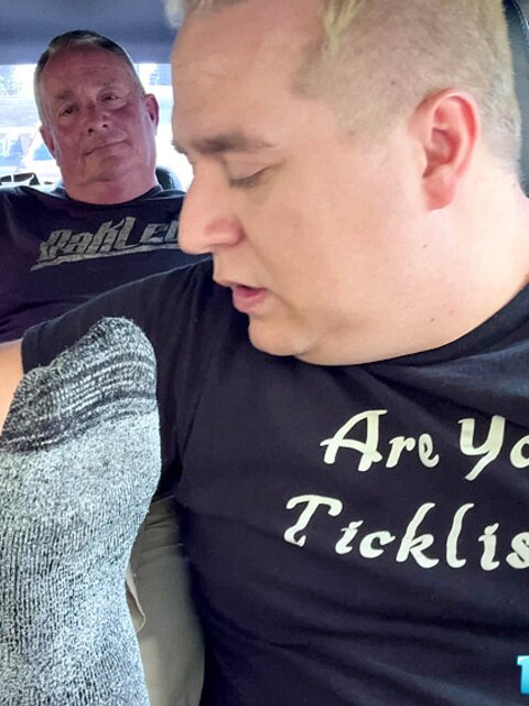 GottaluvBB props his amazing feet on the car seat for Matt’s hungry mouth