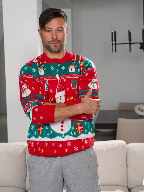 Miles Fallon and Teddy Graham team up to save Beaux Matthews’ shitty holiday season
