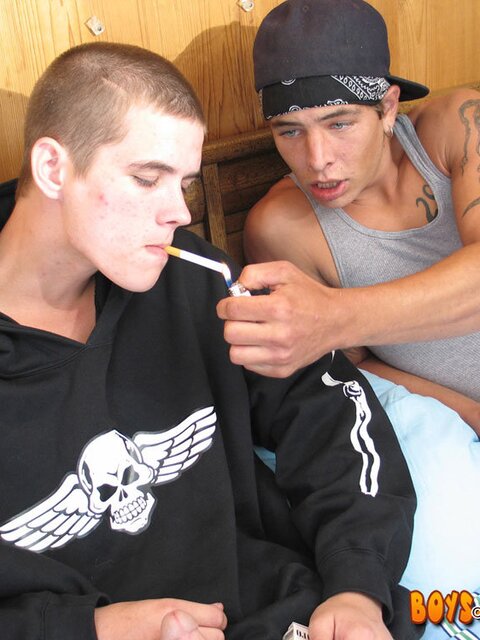 Straight buddies Cain and Gabriel smoke and jerk each other off