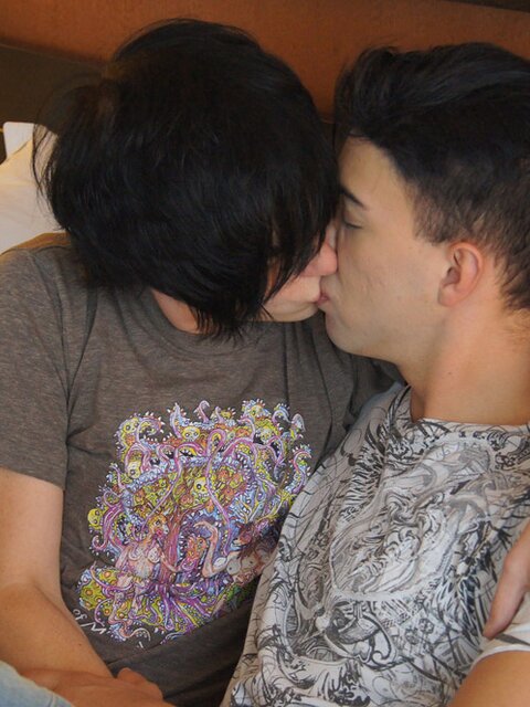 Jake Diamante and Chris Segewick take turns pounding each other raw