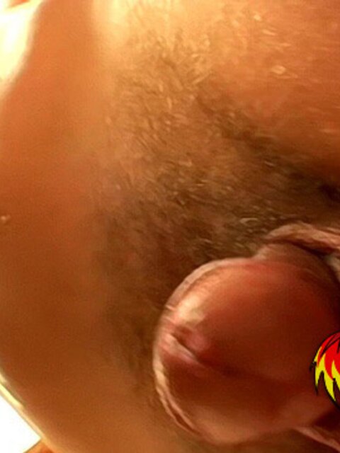 Jock top Marcus powers his big juicy dick inside a willing Jayden