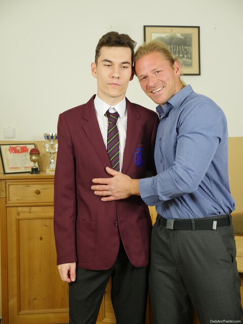 Vance Callahan gets cornered in the office for a hard fuck by Pierce Thorne