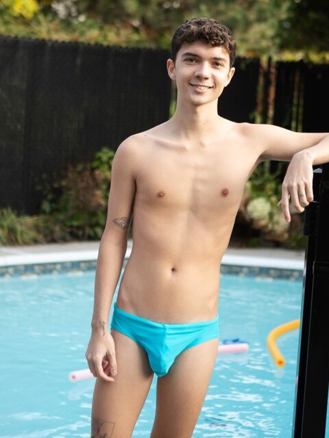 Sam Ledger and Shae Reynolds turn skinny dipping into a wet poolside hookup