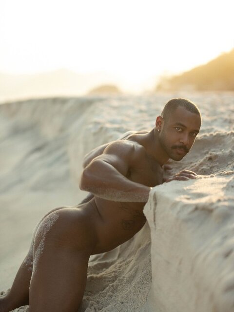 Caio Rodrigues Julian Oxilia and Gabriel Antonio hook up down by the beach rocks