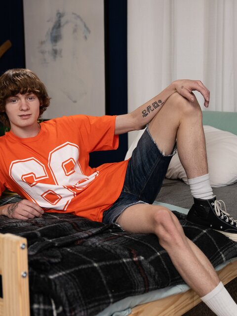 College twink Spikey Dee catches tutor Shae Reynolds in a pink thong for a fuck