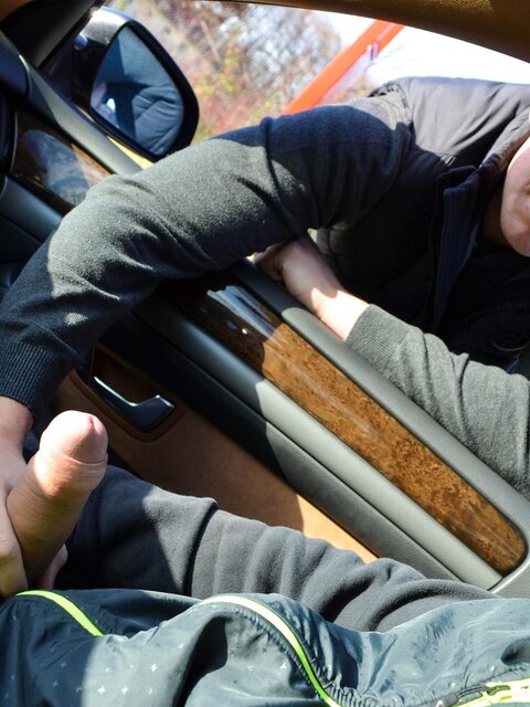 Eager twinks porking in the car